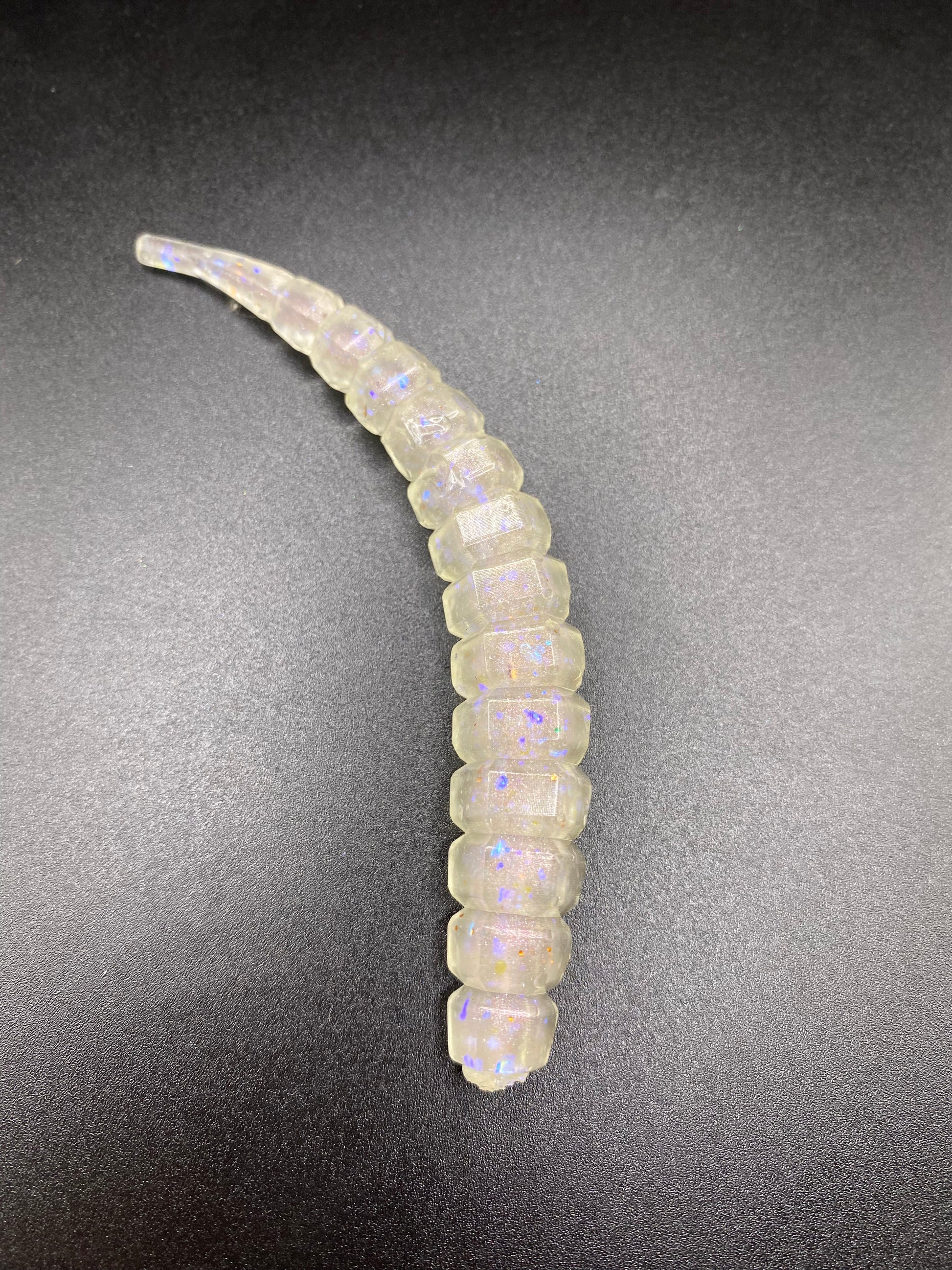 4" Hex Worm